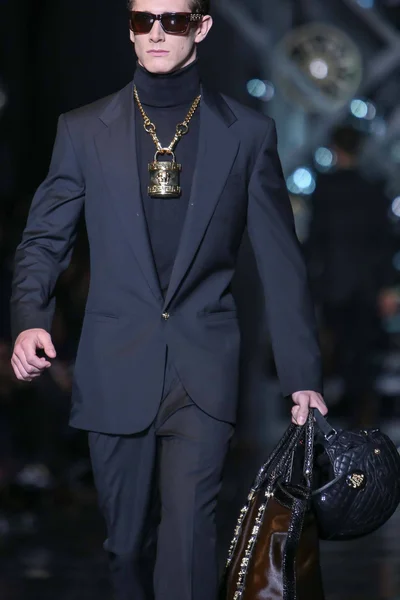 Look 21